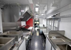 Nouveau camion de restauration rapide en acier inoxydable à vendre entièrement approvisionné avec tout l'équipement comprenant de la crème glacée et un chariot à hot-dogs - Product Image 5