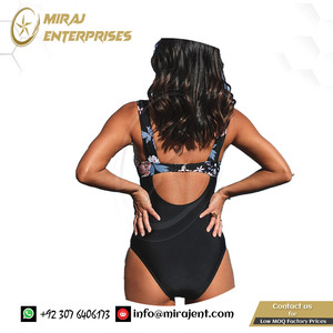 ตัดกลับชุดว่ายน้ํา Monokini ชุดว่ายน้ําใหม่ Beachwear วางคอชุดว่ายน้ําลายดอกไม้สีดําสําหรับผู้หญิงเซ็กซี่ - Product Image 4