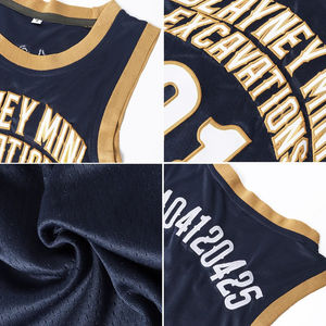 Uniforme de baloncesto cómodo de alta calidad con logotipo personalizado La mejor camiseta de baloncesto de tela suave con servicio OEM - Product Image 4