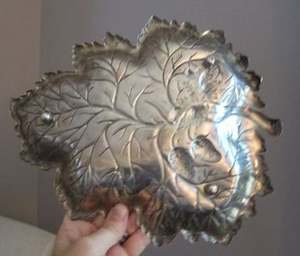 Plateau de service feuille plateau en aluminium décor de table élégant plateau de service de nourriture ustensiles de cuisine élégants et accessoire pour la maison - Product Image 4