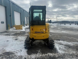 Mini-excavatrice Komatsu PC35MR-5 de 4 tonnes à prix avantageux, modèle 2022, avec moteur FPT de 26 kW - Product Image 4