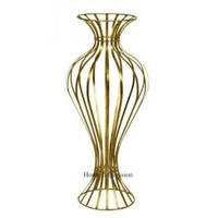 Grand support Harlow plaqué or, design moderne et simple, personnalisable, pour accessoires et fournitures de décoration de mariage, Inde