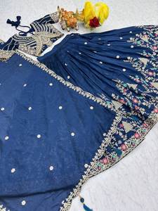 Lehenga Choli de créateur léger en tissu de soie Vichitra 100% pure avec broderie et travail de sequins, collection 2026, vêtements indiens traditionnels - Product Image 5