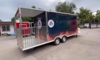 Fourgon à pizza mobile avec four à bois, table de préparation de la pâte, remorque à pizza italienne pour bonbons, chips, snacks, nourriture de rue, fête privée