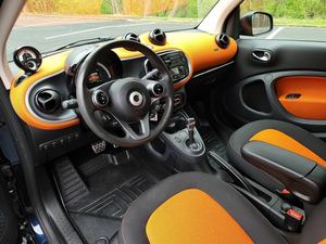 Offre exceptionnelle : Smart Fortwo électrique d'occasion 2018, prêt à être expédié - Product Image 5