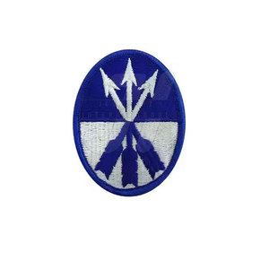 Patch brodé rond classique pour uniformes et vêtements Patch personnalisé brodé en tissu sergé fantaisie - Product Image 1