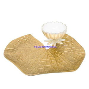 Bol décoratif en métal brillant plaqué or, forme de feuille, texture martelée, accessoires de cuisine, bol durable - Product Image 5