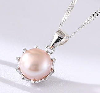 Pearl necklace (Purple)