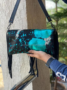 Nueva llegada occidental real hecho a mano pelo en piel Tooled cuero flecos Sling Bag mujeres elegantes ocultas llevar Casual bandolera - Product Image 5