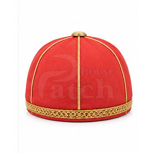 Chapeau d'honneur élégant, couvre-chef cérémoniel traditionnel et formel avec bande, passepoil fin et pompon, conception personnalisée pour présentation - Product Image 2