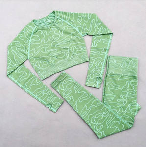 Sujetador deportivo y leggings de 5 piezas al por mayor, conjuntos de fitness sin costuras, ropa deportiva personalizada, conjunto de legging acanalado para mujer - Product Image 1