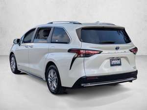 ¡NUEVO PRODUCTO! SUV Usado Toyota Sienna Limited 2021 para 7 Pasajeros, Vehículo Personal - Product Image 4