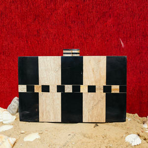 Bolso de Mano Tipo Clutch de Resina Artesanal con Incrustaciones de Madera, de Lujo, para Fiestas Nocturnas, con Diseño de Patrón Geométrico y Marco Metálico - Product Image 4