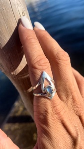 Bague en argent sterling 925 avec labradorite naturelle bleue feu, faite à la main, pierre précieuse labradorite, bijoux pour femmes, bague de mariage, cadeau pour femmes - Product Image 5