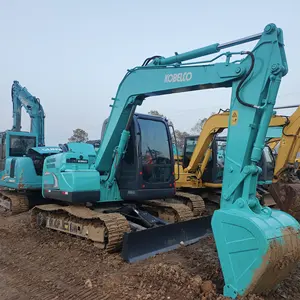 Escavatore KOBELCO usato originale SK75 escavatore cingolato con buone condizioni benna per escavatore in magazzino