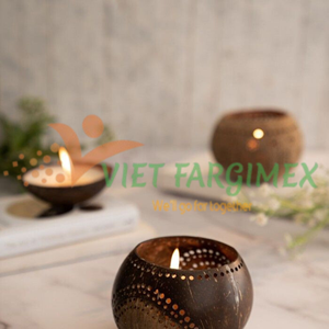 Portavelas de coco de VIET FARGIMEX/Calidad vietnamita, encanto natural para la decoración de su hogar - Product Image 2