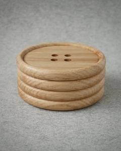 Offre spéciale Sous-verres et napperons de luxe solides ronds carrés en noyer et bambou écologiques faits à la main pour banquet de mariage - Product Image 1