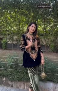 ผ้าคอตตอนปักลายดอกไม้สำหรับผู้หญิงสไตล์คลาสสิกแบบสั้นยาวถึงเข่าสำหรับฤดูร้อนปักเลื่อมติดกระจกจริงทั้งสองข้างทำงานฟรี - Product Image 5