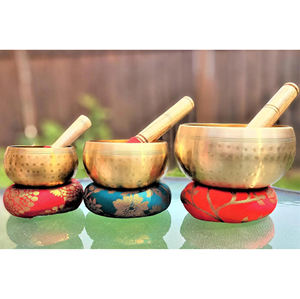 Bols chantants en acier inoxydable poli pour la pleine conscience, fabrication tibétaine artisanale, écoute profonde, méditation, yoga, guérison, écologique - Product Image 1