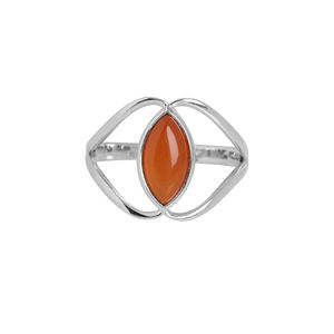 Anillo de plata de ley 925 maciza, joyería fina hecha a mano, con engaste clásico de piedra lunar. - Product Image 1