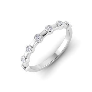 Anillo de compromiso de plata de ley chapado en oro para mujer con diamantes cultivados en laboratorio de talla brillante, engaste pavé a distancia y media eternidad - Product Image 1