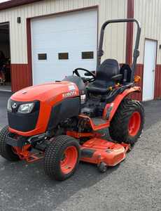 Tracteur tondeuse Kubota B2601 4x4 avec moteur, garantie 1 an - Mini tracteur agricole pour jardin - Product Image 6