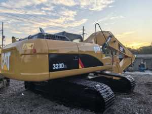 USA original de bel état utilisé pour la pompe modèle de la machinerie lourde 2016 de l'excavatrice 329D2 à vendre - Product Image 4