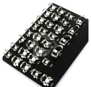 Lot de 31 pinces de barrage en caoutchouc manuel de vente chaude avec instruments dentaires à cadre avec revêtement noir - Product Image 2