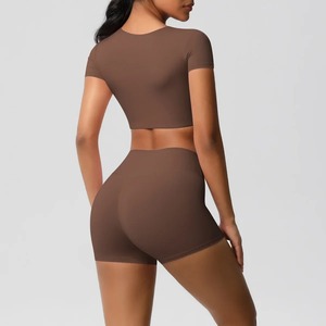 Premium Slim Fit Casual Plain Chándal Nuevo Personalizar Transpirable Mujeres Conjunto de 2 piezas Elegante Venta al por mayor Gym Yoga Set - Product Image 3