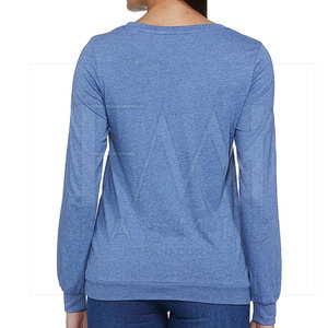 Sudaderas Elegantes y Transpirables para Mujer, Ecológicas, Personalizables con Bordados y Parches, con Color y Tela a Medida - Product Image 2