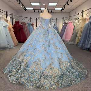 Robe de bal Quinceañera élégante bleu cristal imprimé, antistatique, longueur ras du sol, avec manches en forme de fleur et traîne chapelle, modèle 6974 - Product Image 3