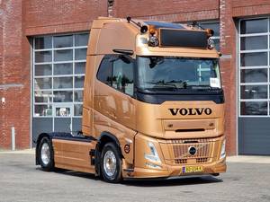 Volvo FH 13.500 Diésel Aero Globetrotter XL 6X2 Transmisión Automática Motor de Combustión Interna Potencia 375 kW (510 CV) Euro 6e - Product Image 5