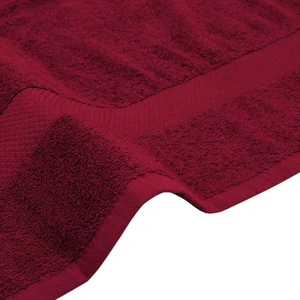 Toallas de baño de diseño personalizado hechas con tela de calidad, construcción resistente y acabado impecable, ideales para pedidos personalizados en hoteles. - Product Image 3