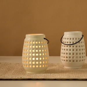 White Ceramic <b>Lantern</b> For Home Decor And Festive Display Use Perfect For Indoor Outdoor Lighting And Gifting Purpose From India - Product Image 4