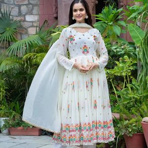 Robes de soirée - Tenues de soirée Salwar Kameez Broderie de sequins Travail de broderie Soie brodée FATEMA FASHION Séchage rapide Toutes saisons - Product Image 1