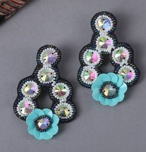 Pendientes Rojos de Último Modelo para Mujer, Pendientes Personalizados con Múltiples Cuentas, Joyería Festiva para Mujer al Mejor Precio, Pendientes con Cuentas - Product Image 2
