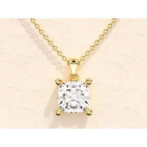 Colgante Solitario de Moissanita de 2 Quilates con Corte Cojín VVS1, Joyería Elegante con Incrustaciones de Piedras, Chapado en Oro para Hombre, Ideal para Bodas - Product Image 2