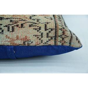 Oreiller Patchwork Kantha en Laine Beige 28x28 Pouces Tissé avec un Imprimé Floral Vintage Design Rustique Confort Style Intemporel - Product Image 4