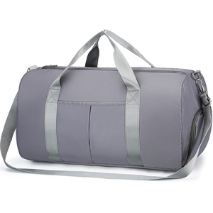 Sac polochon léger et confortable de haute qualité en polyester imperméable fabriqué pour le sport des hommes pliable avec une faible quantité minimale de commande - Product Image 1