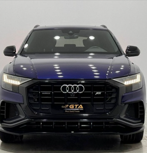 100% Authentique - Vente en Dropshipping - Audi Q8 55 3.0L TFSi S-Line Quattro SUV 2020 Disponible à la Vente - Product Image 1