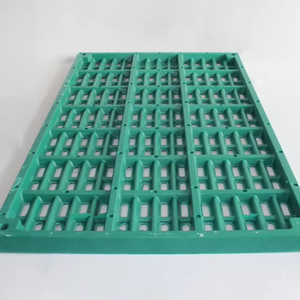 Planche de nurserie BMC robuste et personnalisée pour chèvres et moutons, neuve, pour élevage, garantie 1 an - Product Image 1
