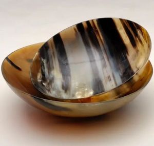 Bol en corne pour vaisselle, bol profond en corne, fait à la main avec une couleur naturelle, en vente, authentique, unique et en corne - Product Image 5