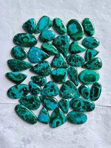 Crisocola Natural Malaquita Cabujón InfinityStones Marca Precio al por mayor Lote Colección hecha a mano Mezcla de formas Multi Gemstone - Product Image 3