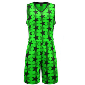 Uniforme de Baloncesto de Verano Transpirable de Secado Rápido 100% Poliéster Hecho en Pakistán, Camiseta Personalizada con Estampado Sublimado para Equipos - Product Image 4