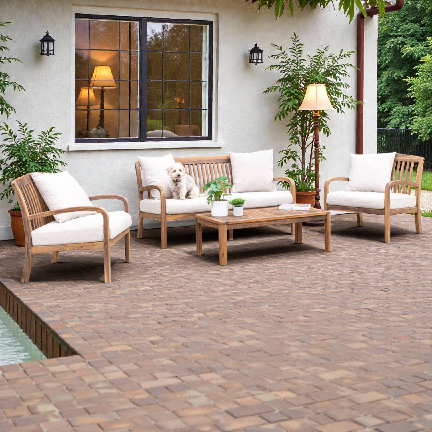 Teck finement poncé