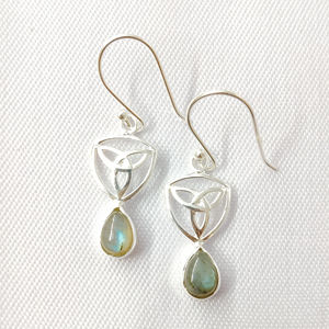 Boucles d'oreilles pendantes géométriques en or rose 18 carats avec labradorite, 2,2 grammes, forme papillon, diamant tendance, monture sertie en or 18 carats à 100 % - Product Image 1