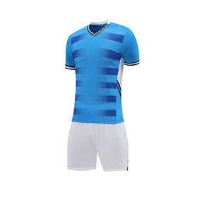 Ensemble Maillot et Short de Football Bleu Uni pour Homme, Col en V, Manches Courtes, Séchage Rapide, Personnalisable avec Nom d'Équipe, Fermeture à Cordon, Kit Uniforme Complet - Product Image 3