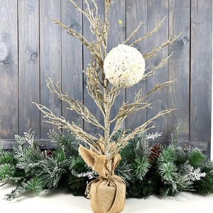 Ornements en bois faits à la main pour la décoration de Noël, ornements en bois très demandés, ornements en plastique, boules de Noël - Product Image 3