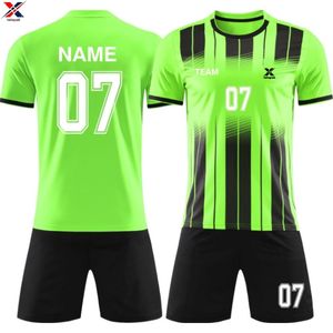 Camiseta de Fútbol de Equipo, 100% Poliéster, Ligera, Corta, Transpirable, de Secado Rápido, Unisex para Adultos, Precio de Mayoreo Directo de Fábrica OEM - Product Image 4