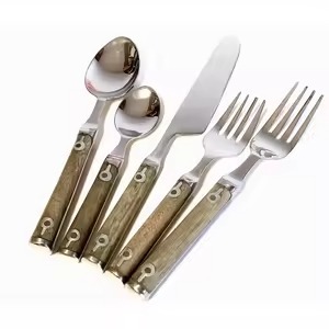 Ensemble de couverts à poignée en résine conçus sur mesure avec poignée antidérapante et acier miroir résistant à la chaleur pour la maison et l'hôtel - Product Image 4